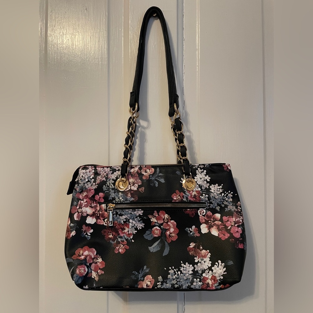 NWOT Gloria Vanderbilt Floral purse